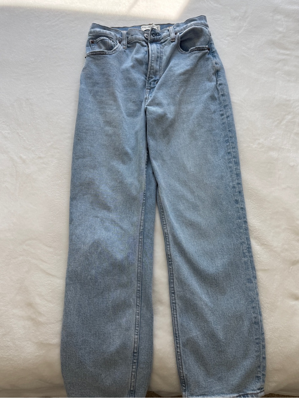 Abercrombie ultra high rise straight ankle jeans